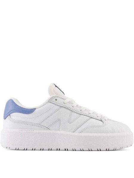 New Balance Ct302 trainers in white and blue