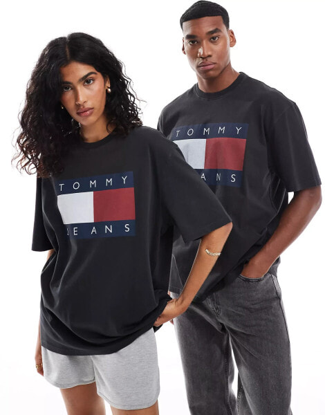 Tommy Jeans unisex large flag logo t-shirt in black