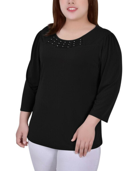 Plus Size 3/4 Sleeve Crepe Knit with Strip Details Top