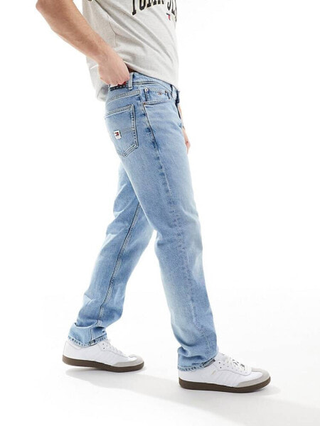 Tommy Jeans Ethan relaxed straight leg jeans in light wash