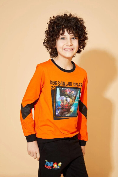 Erkek Çocuk Kral Şakir Hologramlı Sweatshirt