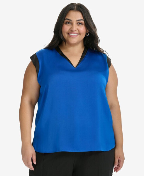 Plus Size Contrast-Trim V-Neck Blouse