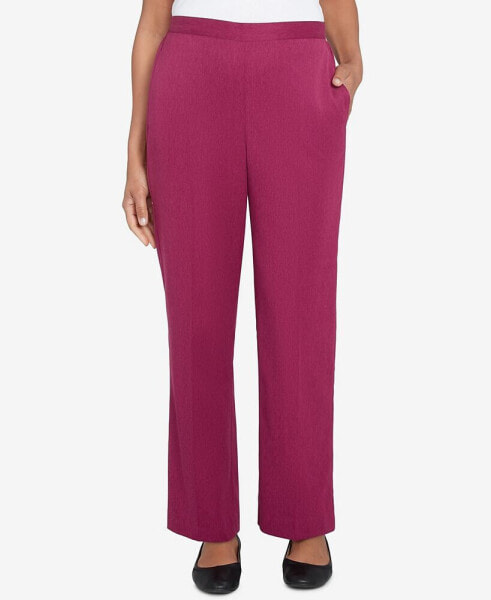 Petite Wine Countryside Seam Pocket Medium Length Pants