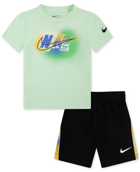 Комплект Для Мальчиков Nike Рубашка с Графическим Дизайном и Шорты из Сетки, Набор из 2 предметов