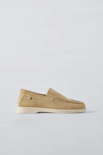 SPLIT SUEDE DECK SHOES