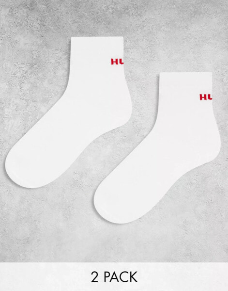 HUGO – Bodywear – 2er-Pack knöchelhohe Socken in Weiß mit rotem Logo