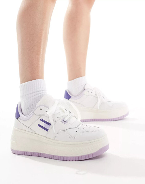 Tommy Jeans retro basket flatform trainers in lilac