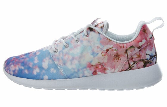 Кроссовки Nike Roshe One "Cherry Blossom Pack" 819960-100