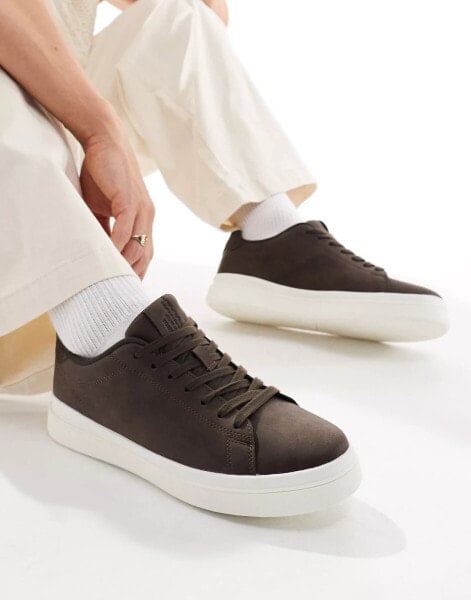 Pull&Bear lace-up trainer in brown