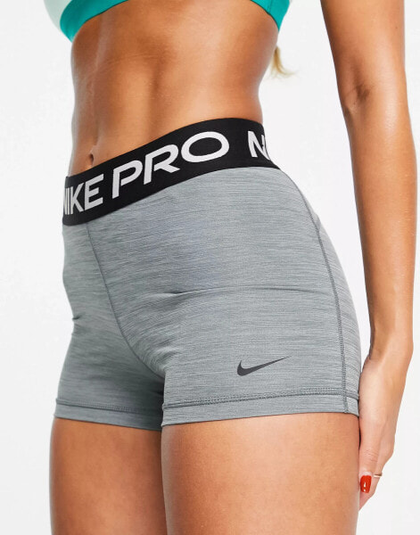 Nike Training – Pro 365 Dri-FIT – Knappe Shorts in Grau, 3 Zoll Schrittlänge