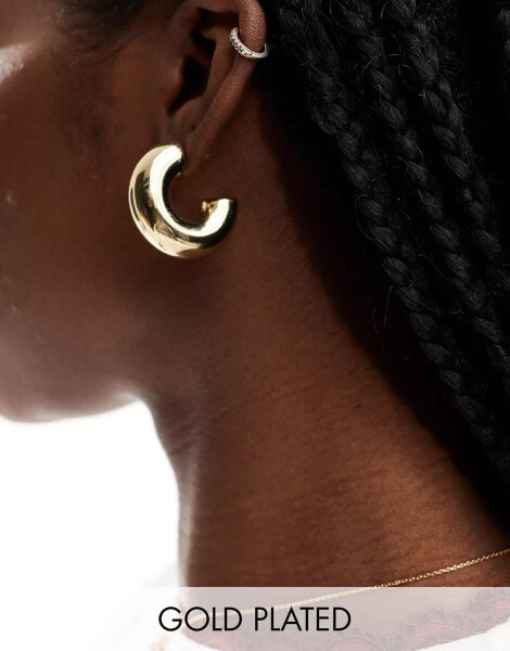 Pieces chunky hoop earrings in gold