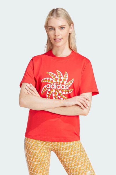 Футболка Adidas Kadın Günlük Farm Gfx Tee Iq4486