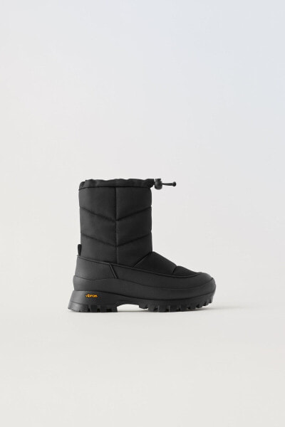 Water-repellent vibram® quilted boots