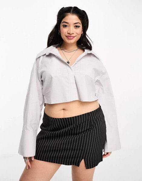 Extro & Vert Plus cropped shirt with wide sleeves in stone grey