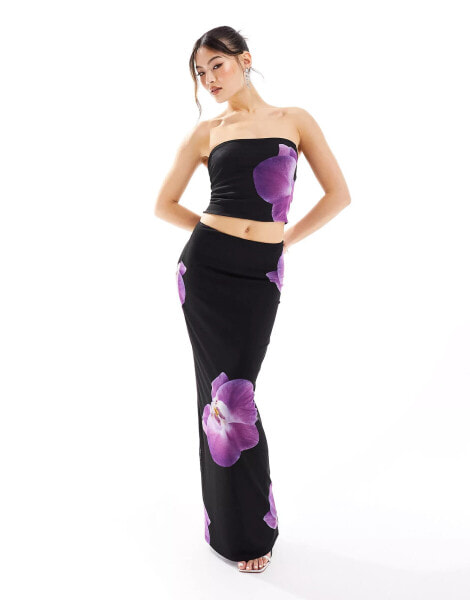 Kaiia column maxi skirt co-ord in black and purple flower print