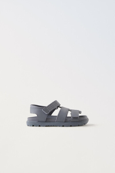 Rubberised sandals