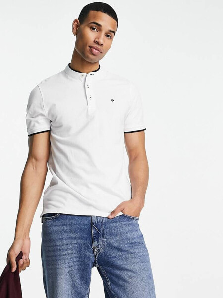 Jack & Jones Essentials grandad polo with tipping in white