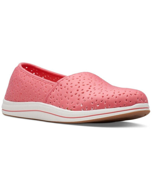 Лоферы женские Clarks Cloudsteppers Breeze Emily Perforated