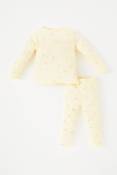 Пижама Комплект для девочек с длинными рукавами, украшенный принтом "Зайка" Defacto