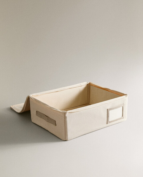 Small wardrobe organiser box