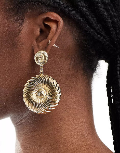 DesignB London swirl texture statement earrings in brushed gold