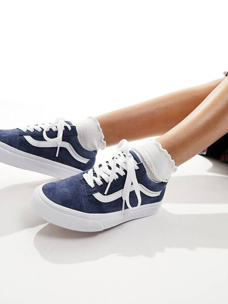 Vans Old Skool trainers in dark blue