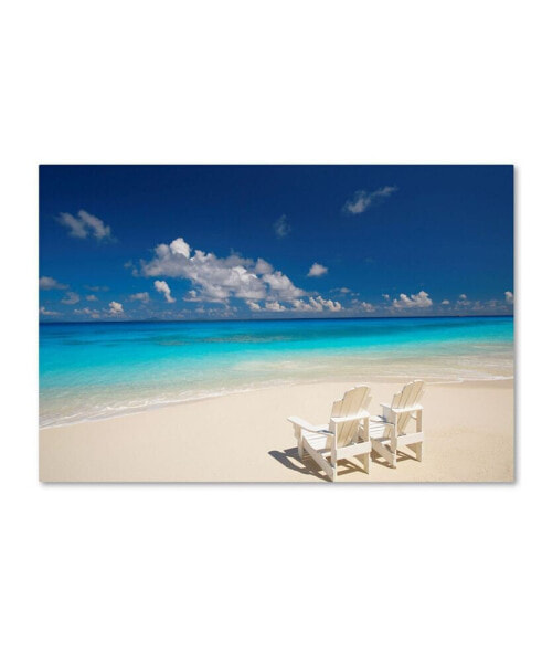 Robert Harding Picture Library 'Beach Couple' Canvas Art - 24" x 16" x 2"