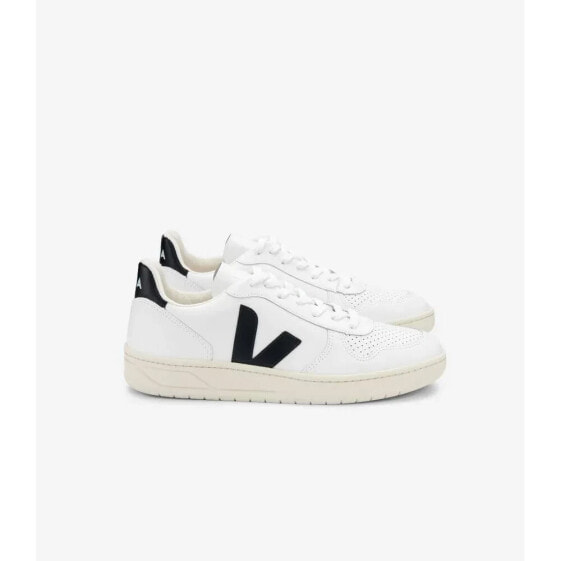 VEJA V 10 Leather trainers