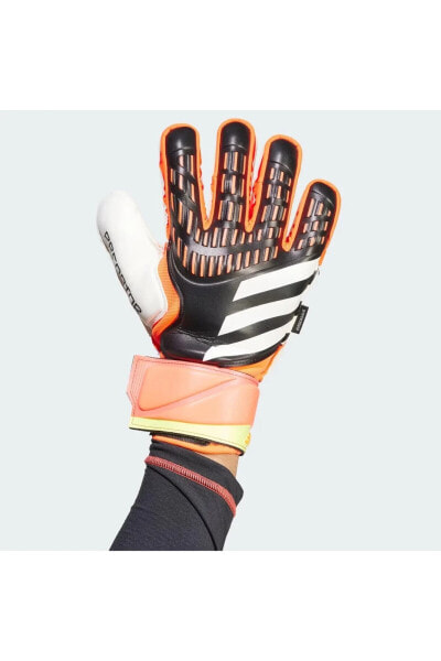 Вратарские перчатки Adidas Predator Match Fingersave
