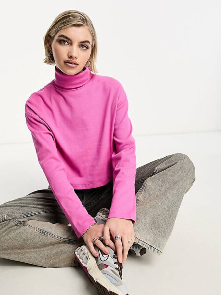 COLLUSION rib roll neck boxy top in pink