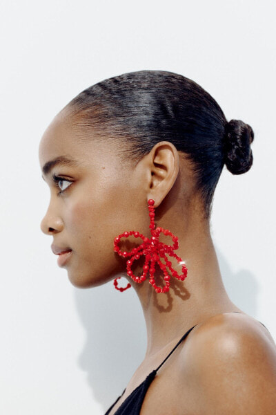 BEADED FLORAL EARRINGS