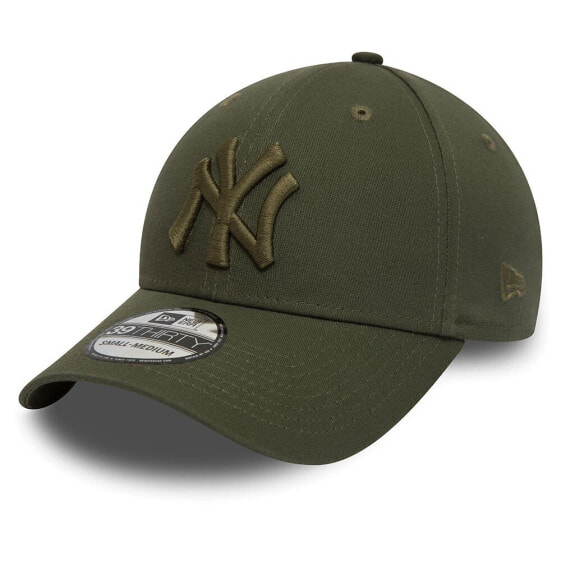NEW ERA 60348853 League Essential 39Thirty New York Yankees Cap