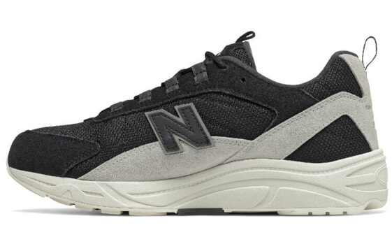 Кроссовки мужские New Balance 615 черно-белые ML615KOB