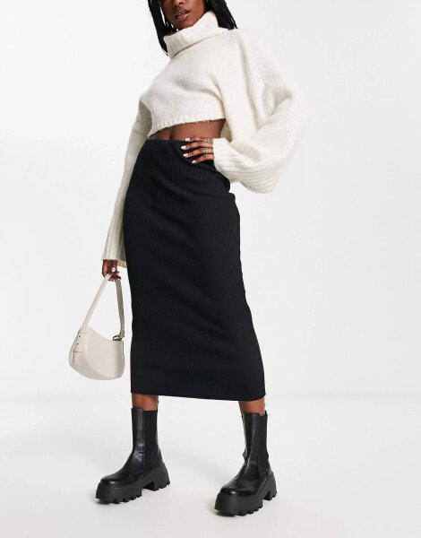 Pull&Bear ribbed midaxi skirt in black