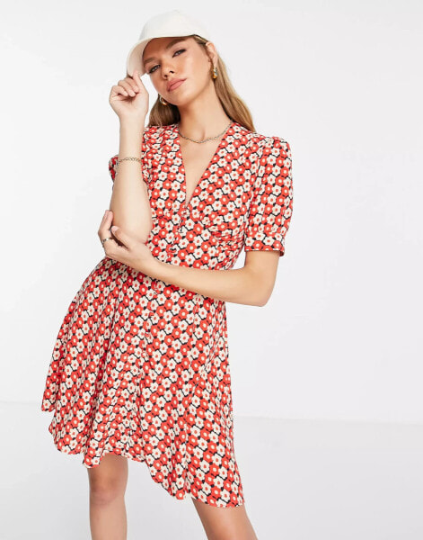 Topshop – Kurzes Freizeitkleid mit Knopfleiste und mehrfarbigem Blumenmuster