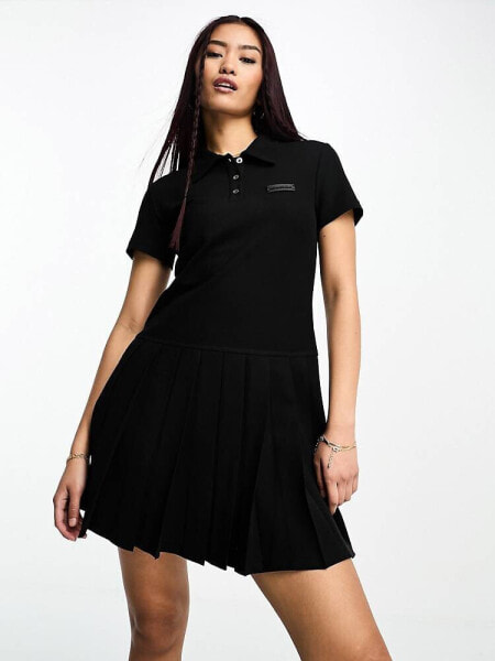 Urban Revivo pleated hem t-shirt dress in black