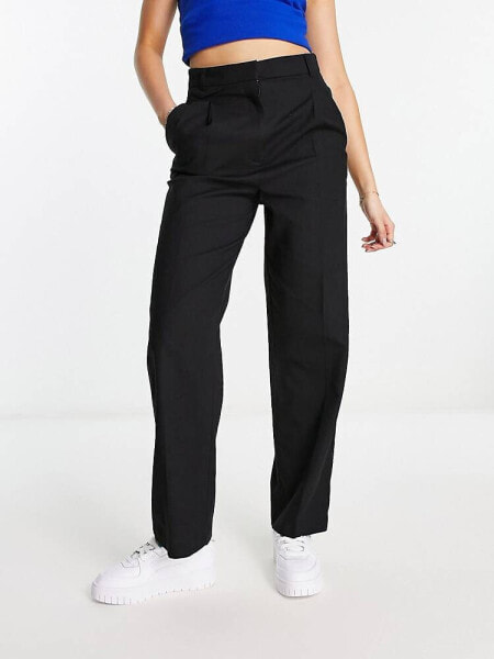 ASOS DESIGN linen tapered mom trouser in black