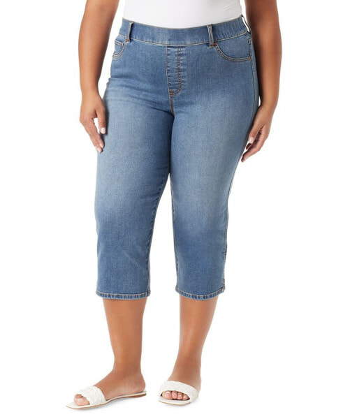 Plus Size Shape-Effect High-Rise Capri Jeans