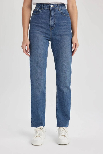 Mary Vintage Straight Fit Yüksek Bel Paça Ucu Kesik Bilek Boy Jean Pantolon
