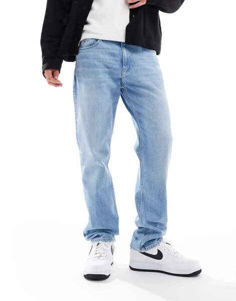 Tommy Jeans Ethan relaxed straight jeans in light wash