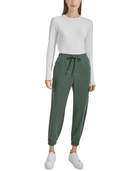 Women's Woven Pull-On Cargo Pants