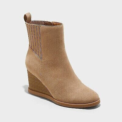 Women's Cypress Winter Boots - Universal Thread Taupe 10