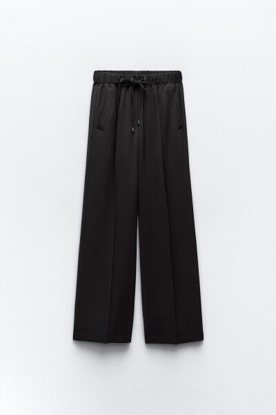 Wide-leg trousers with elastic waistband