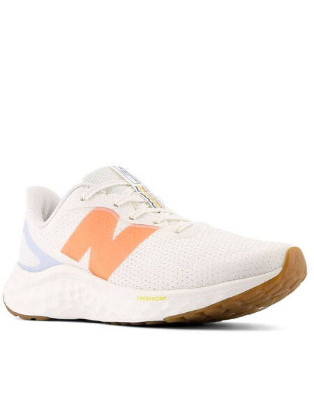 New Balance Fresh foam arishi v4 trainers in white