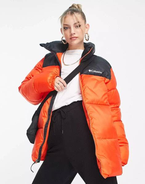 Columbia – Puffect – Steppjacke in Schwarz und Rot, exklusiv bei ASOS