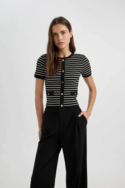 Футболка Defacto Black Striped Bike Neck Short Tee