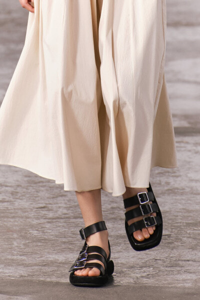 Flatform sandals with buckled straps