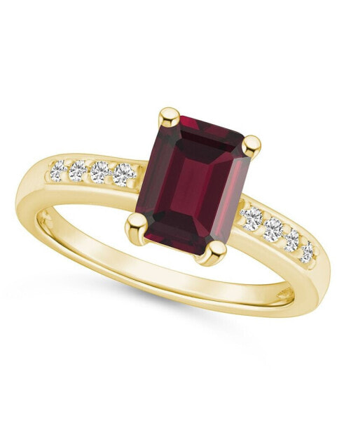 Garnet (2 ct .t.w.) and Diamond (1/8 ct .t.w.) Ring in 14K Yellow Gold