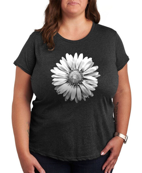 White Daisy Plus Size Graphic T-Shirt