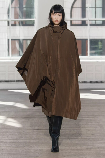 WATER-REPELLENT OVERSIZED CAPE ZW COLLECTION